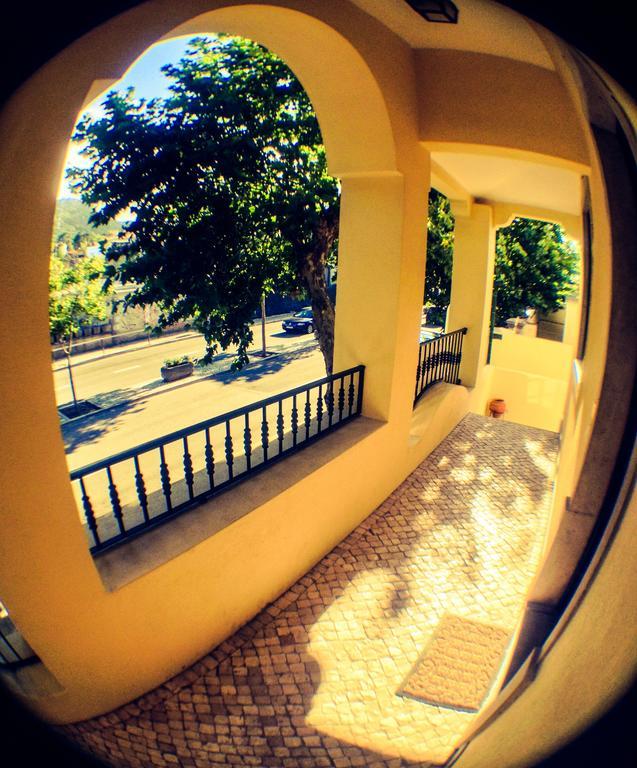 Hospedaria Cafe Pielas Sintra Bagian luar foto